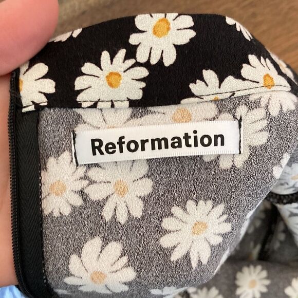 Bea Floral Print Crepe Midi Skirt - Picture 7 of 7